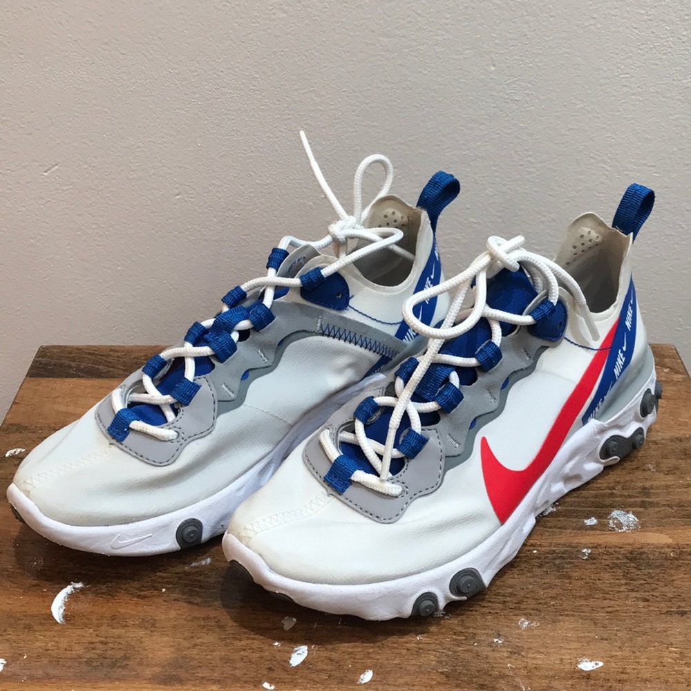 Nike React Sneakers size 4
